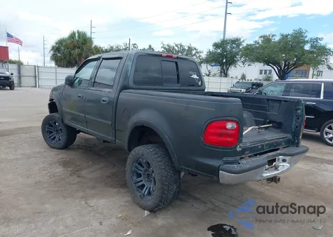 2001 Ford F-150 King Ranch Edition/Lariat/Xlt from USA, damaged, VIN 1FTRW08L31KB85106